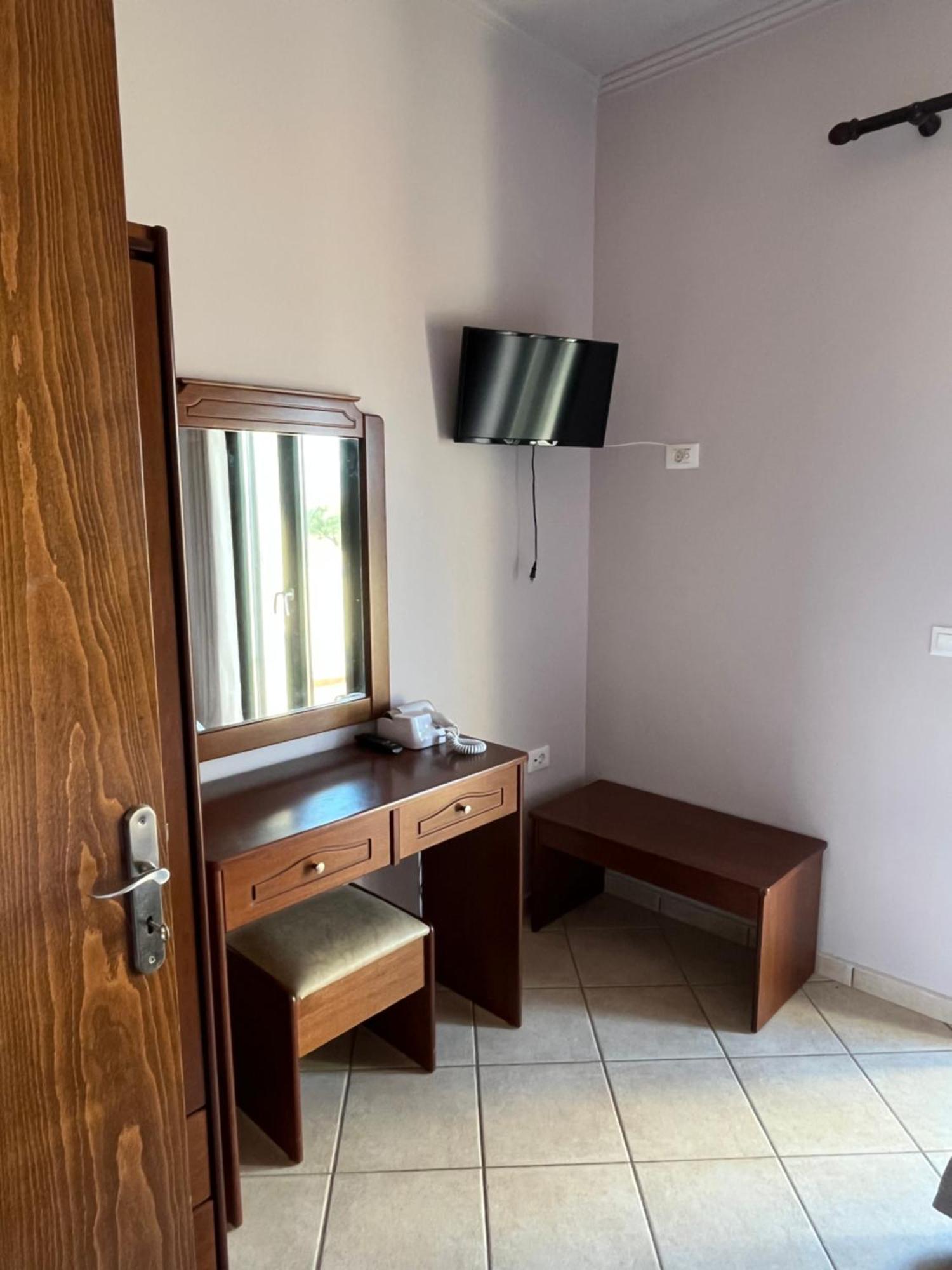 Girogiali Apts Kíssamos Exterior foto